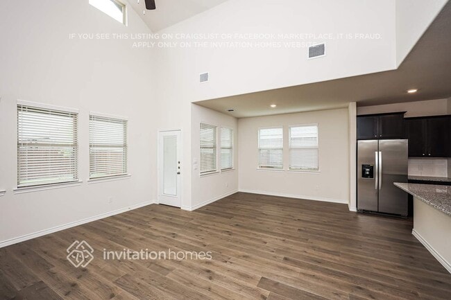 Photo - 7408 Mayplace Dr