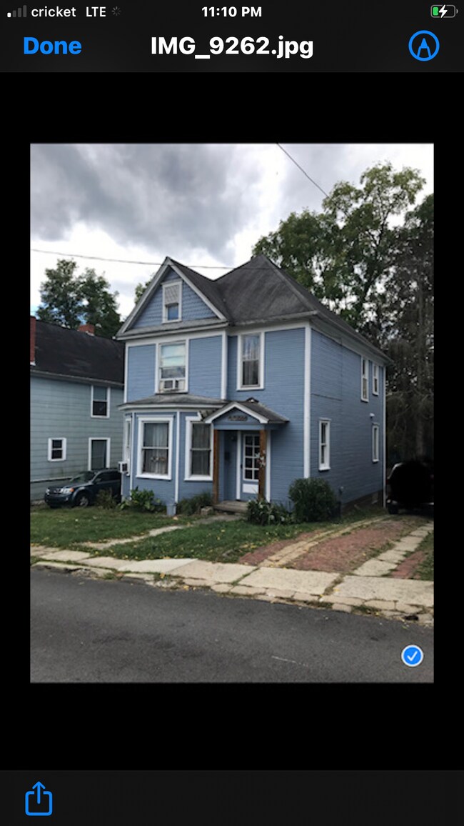 Photo - 810 Emerson St House
