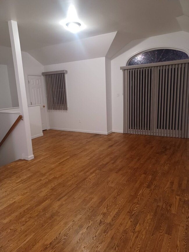 Photo - 1-55 78th St