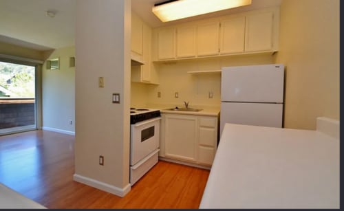 Photo - 190 Union St Unit B