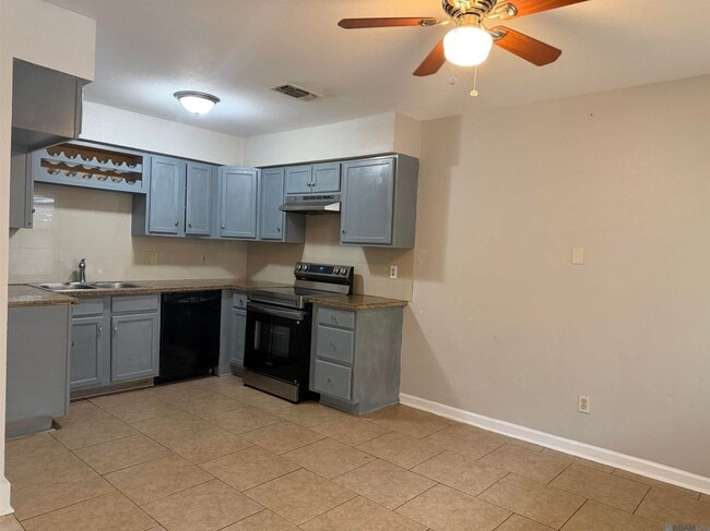 Photo - 2723 Tifton St
