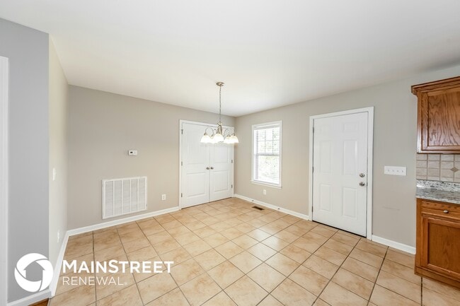 Photo - 855 Moonlite Dr