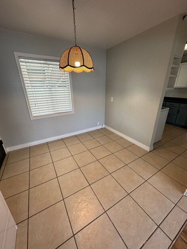 Photo - 4650 S Apartamento Unidad 321 W 4650 S  A