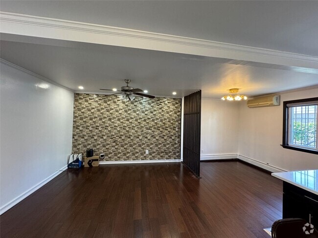 Building Photo - 162-33 76th Rd Rental