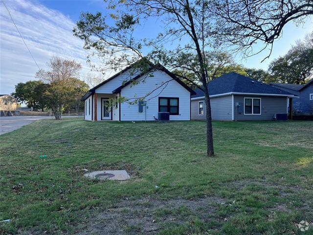 Building Photo - 735 E Gandy St Rental
