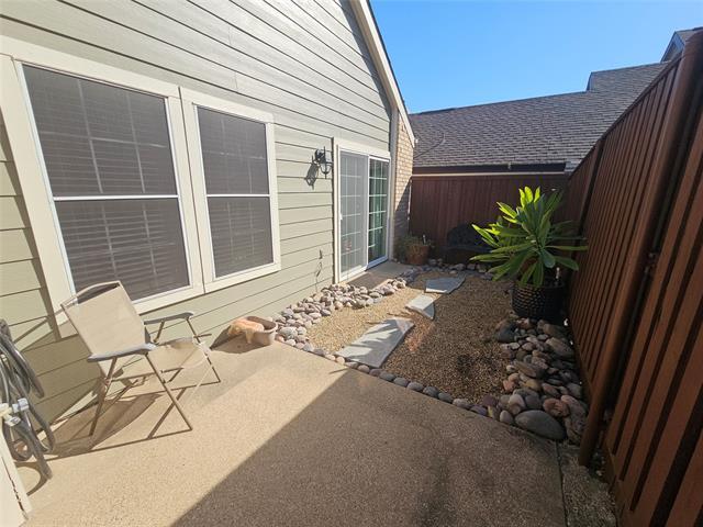 Photo - 18163 Whispering Gables Ln