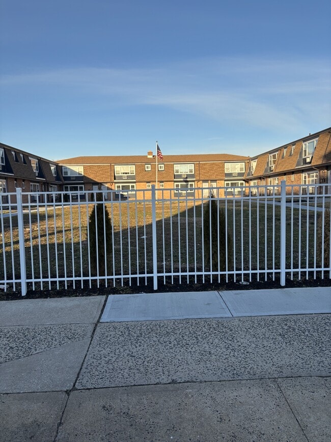 Mansard Gardens Bayonne