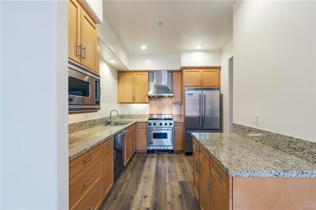 Building Photo - 4050 Glencoe Ave Unit 422 Rental