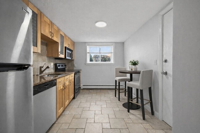 Photo - 20 Westgate Rd Unit 2