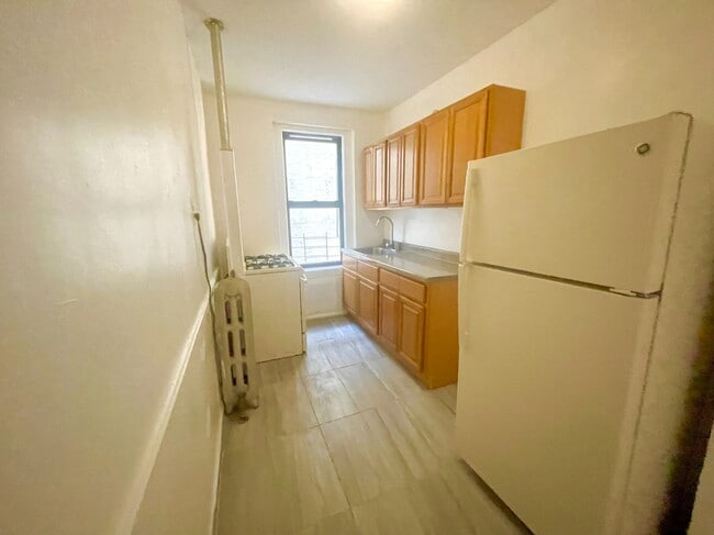 Photo - 2511 Cruger Ave Unit BSMT