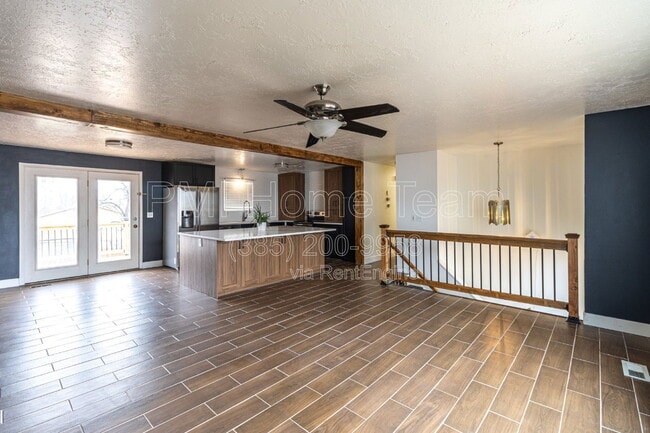 Photo - 1312 Roger Cir