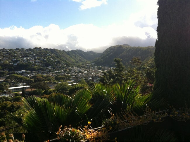 Photo - 1959 Puowaina Dr