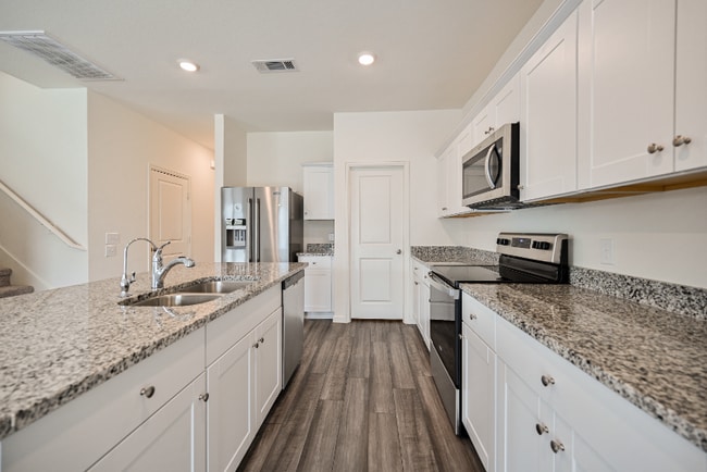 Photo - 13530 Kinsman Road