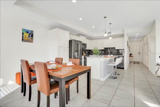 Photo - 4751 Clock Tower Dr Unit 203