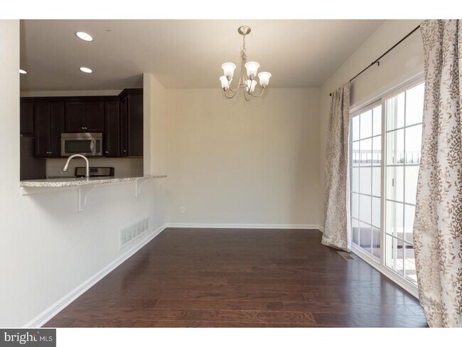 Photo - 228 Sills Ln