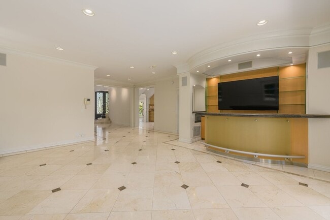 Photo - 204 Foothill Rd