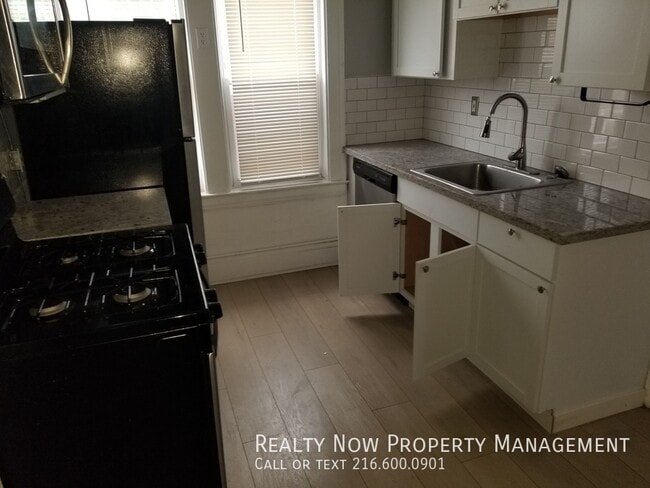 Photo - 11871 Lake Ave Unit 4