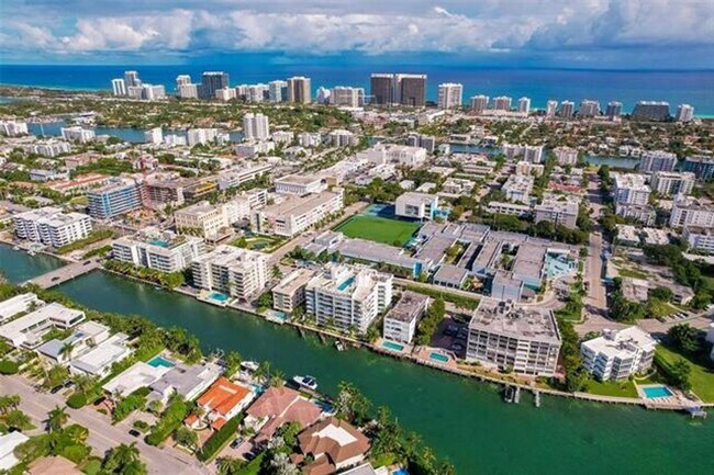 Photo - 9400 W Bay Harbor Dr Unit 9400 W Bay Harbor Dr # 202