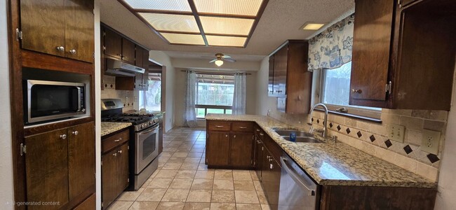 Photo - 10909 Hillside Oak Ln