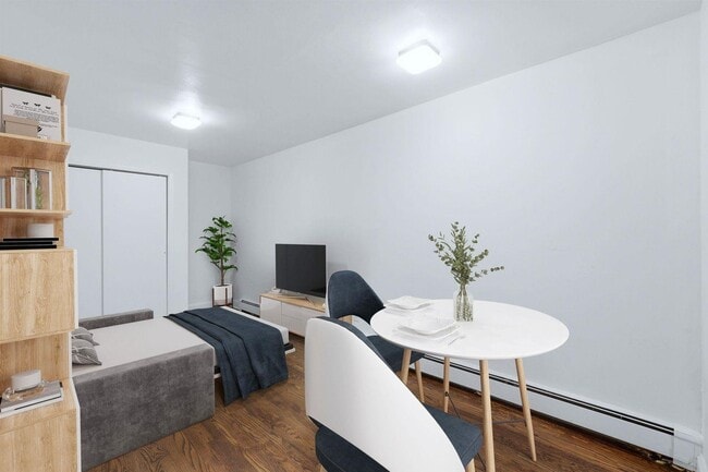 63 Jefferson St Unit 1B