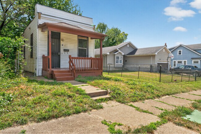 Photo - 5532 Robin Ave