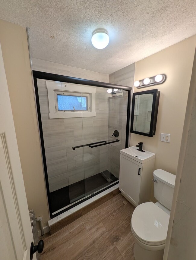 Photo - 29 Morris St Unit 3