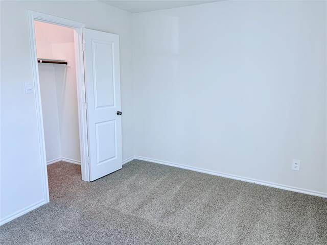 Photo - 3410 Tomahawk