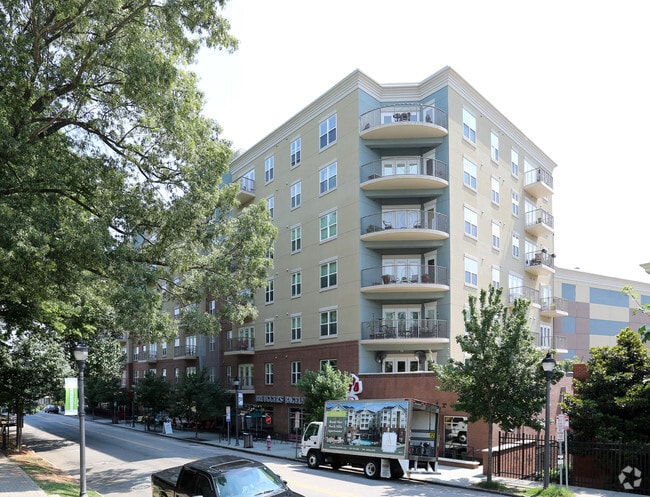 222 Glenwood Apartments For Rent In Raleigh Nc Forrent Com