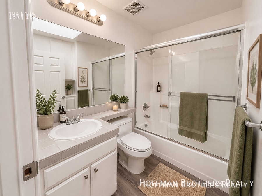 Photo - 3462 Mentone Ave Unit 104