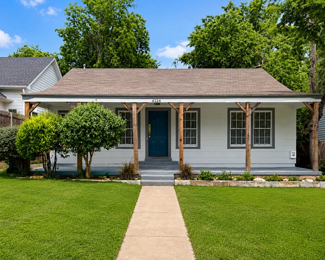 Building Photo - Historic Charm, Modern Convenience & an Unbeatable Fort Worth Location! Unit Main House
