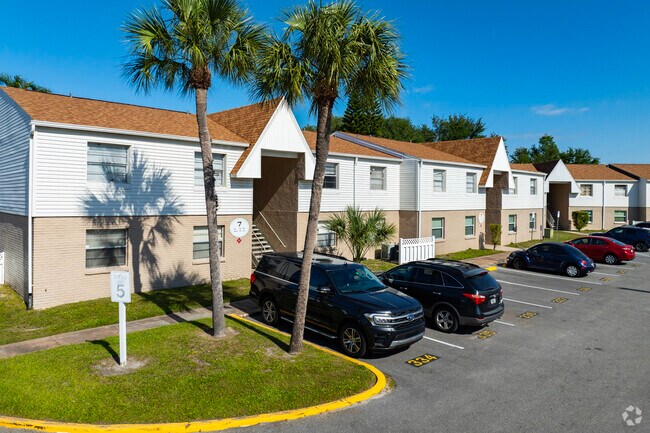 Manhattan Palms Condominiums - Manhattan Palms Condominiums