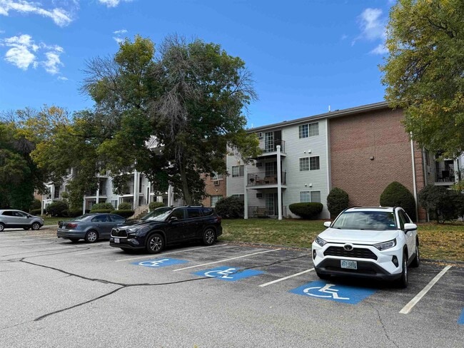 383 Huse Rd Unit 29