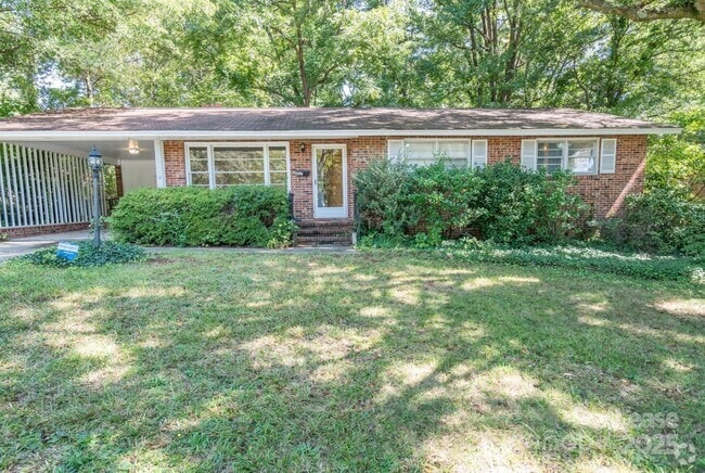 Building Photo - 427 Scaleybark Rd Rental