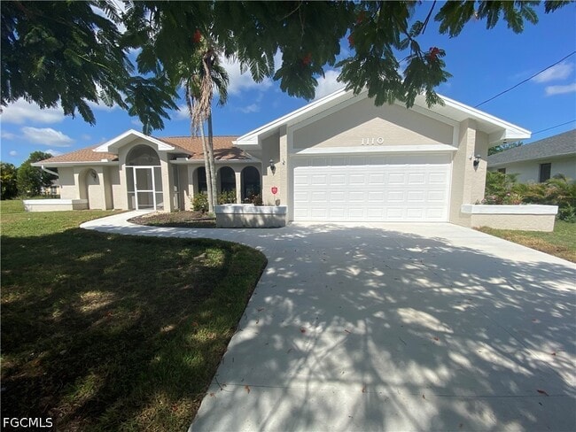 Building Photo - 1110 SW 15th Ave