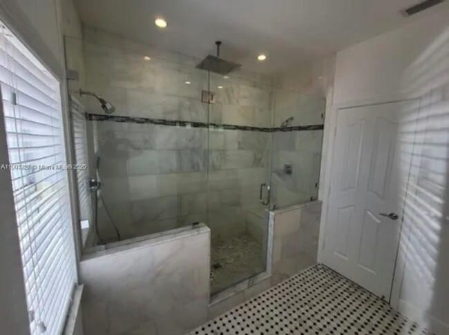 Photo - 1150 SW 154th Ave