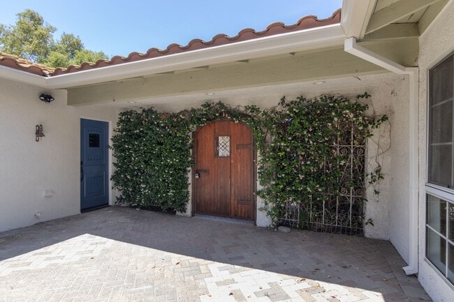 Photo - 32046 Kingspark Ct