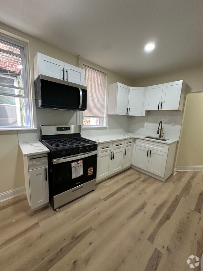 Building Photo - 3744 N Carlisle St Unit #1 Rental