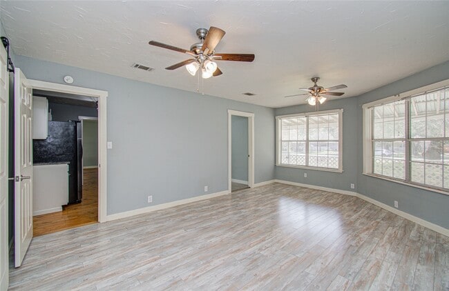 Photo - 15510 Cypress Garden Dr