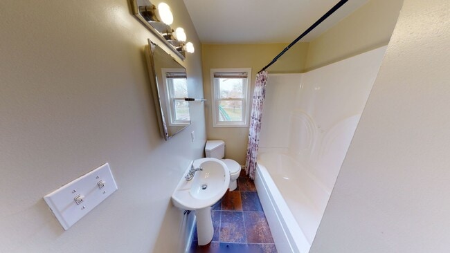 Photo - 3-Bedroom, 1-Bath Single-Family Home for Rent in Butler