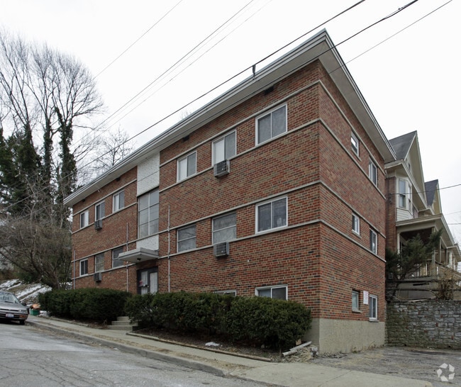 2705 Willard Ave Apartments For Rent in Cincinnati, OH