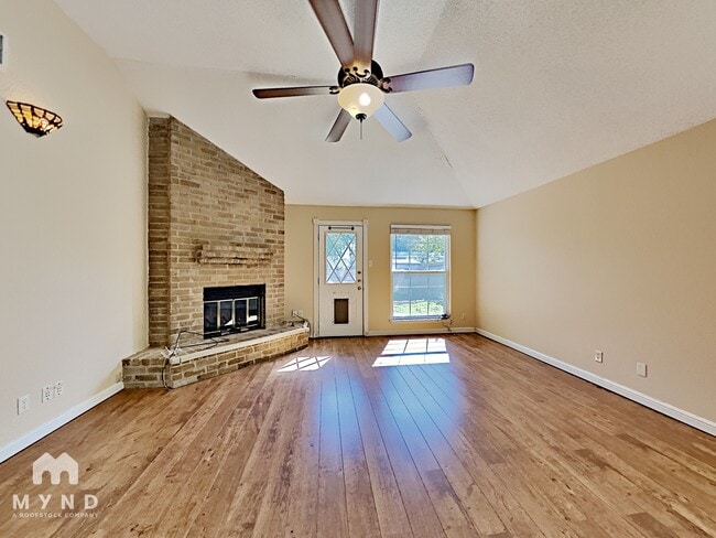 14605 Gold Fish Pond Ave