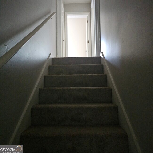 Photo - 5906 Summerglen Ln
