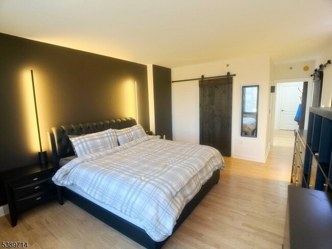 Photo - 415 Newark St.