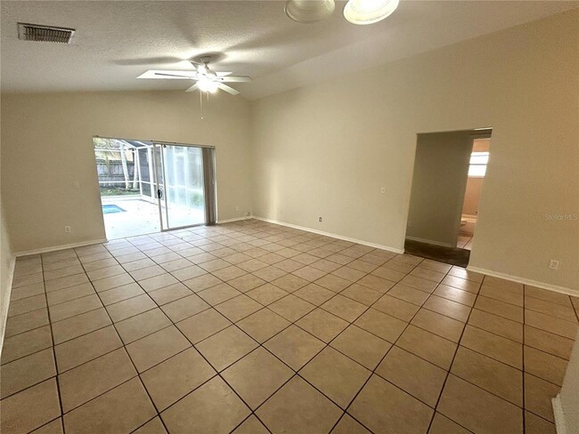 Photo - 8008 Aspencrest Ct