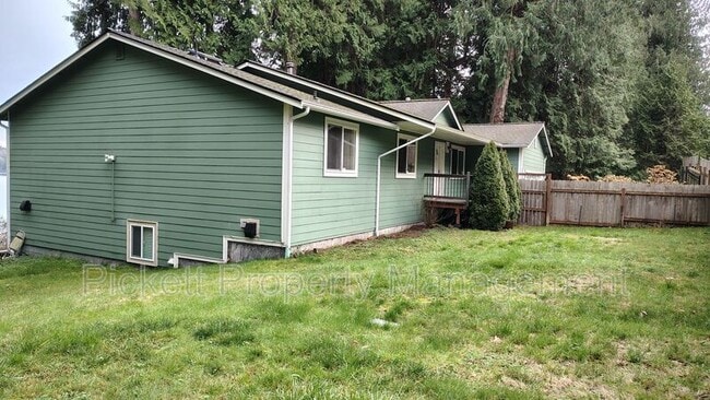 Photo - 28802 State Hwy 104