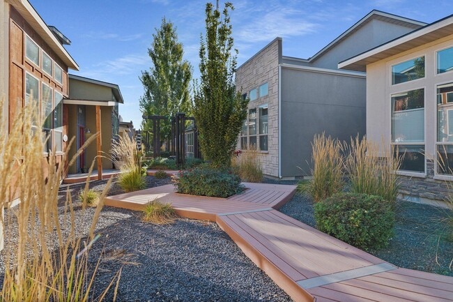 Verraso Village Townhomes