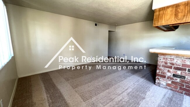 Photo - Norcade2912 Unit #4