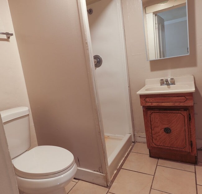 Photo - 1102 Pannell St Unit A