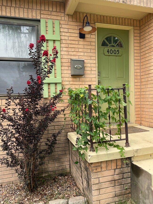 Photo - 4005 SE 26th St