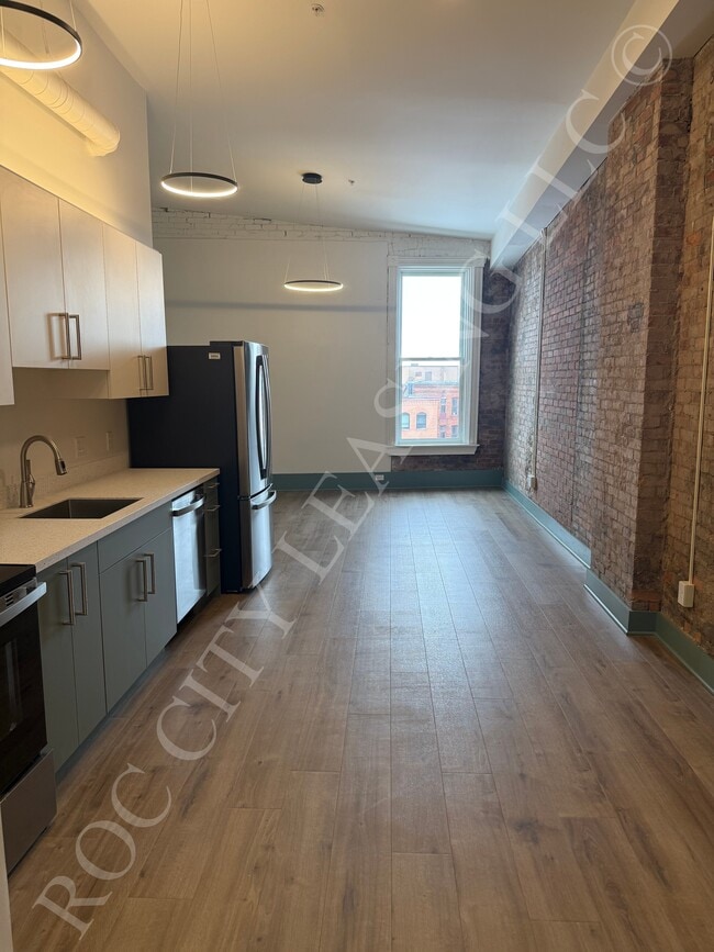 Photo - 151 St Paul St Unit 03 Series